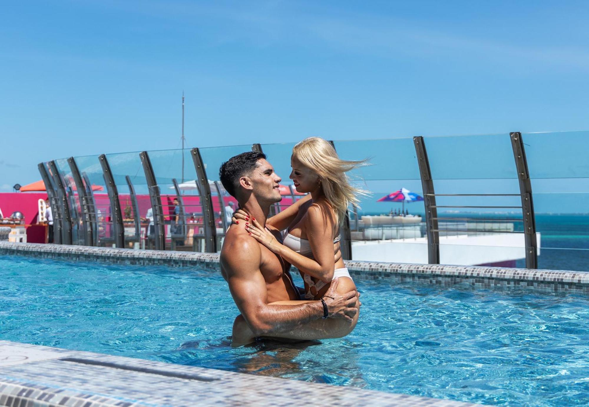 Temptation At The Tower Cancun Resort (Adults Only) Dış mekan fotoğraf